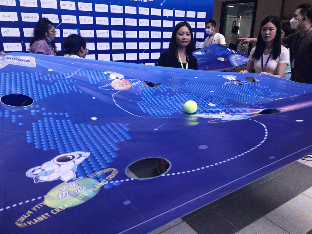 1661861698288735.gif 33.gif